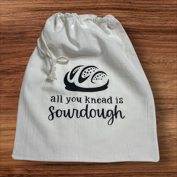 Farmhouse Linen Bread Bag, Rustic Handmade Reusable Bread Keeper, Eco-Friendly - Picture 5 of 5